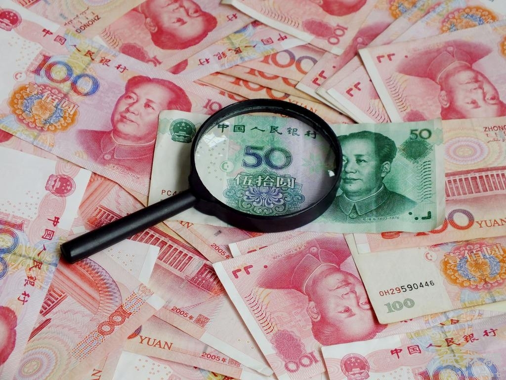 <b>龍頭光伏企業上半年“如期預虧”</b>