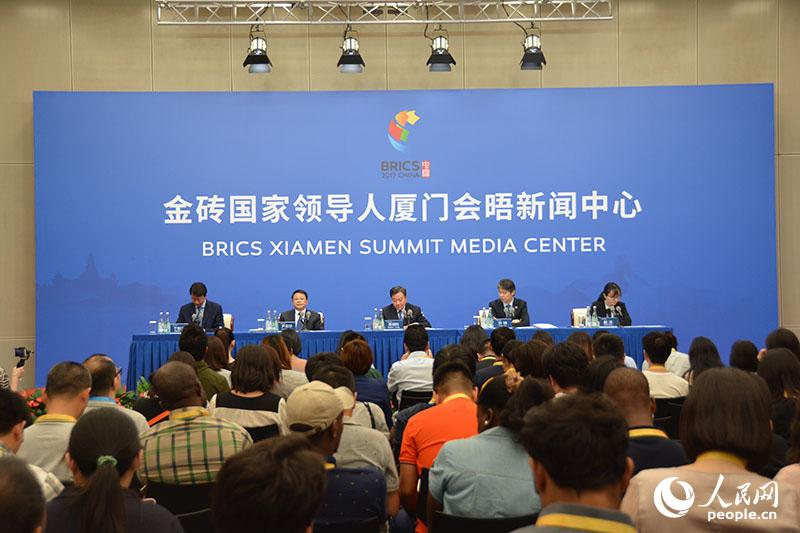 財經要聞：習近平主席將出席金磚國家工商論壇開幕式