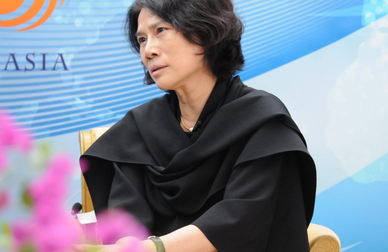 這個女人又搞事情！董明珠的智能雜貨鋪又添加一位格力手機