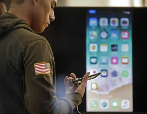 <b>購機前必看！iPhone X至今“災情”整理</b>