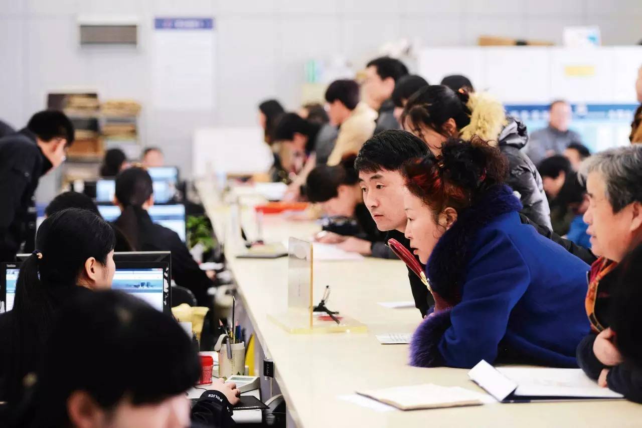 <b>“求職貸”背后的就業陷阱 想找工作 卻背上貸款！</b>