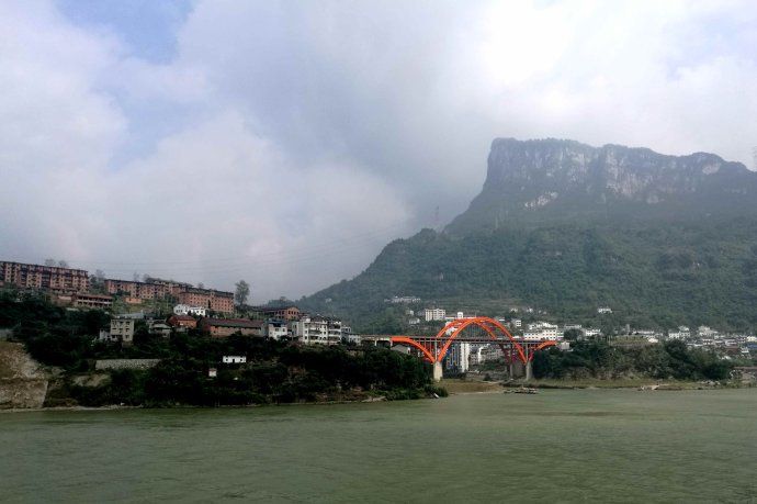 渝三峽股票機遇：油漆巨頭渝三峽A意圖增擴主業
