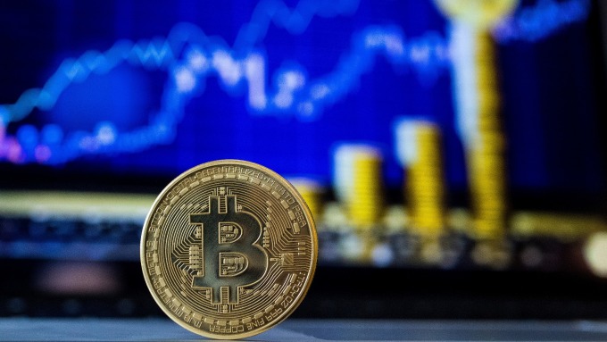 加密貨幣崩盤慘狀總市值蒸發65%