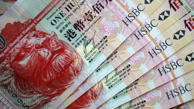 分析：金管局出手干預港匯意義重大暗示超寬松貨幣時代畫句點