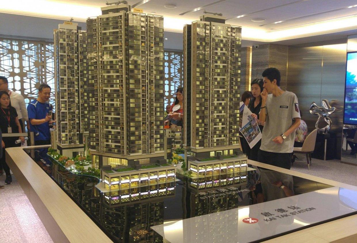 存房、長租、搶人……樓市越折騰 買房越心慌？