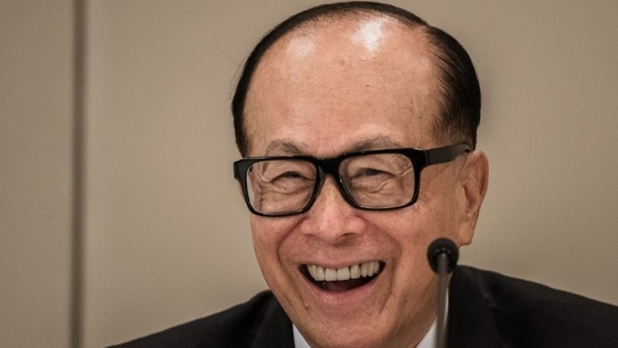 李嘉誠10大名言：人做8小時我做16小時