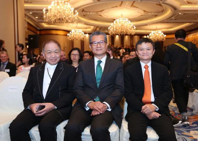 區塊鏈跨境匯款服務上線 10大技術公司受益