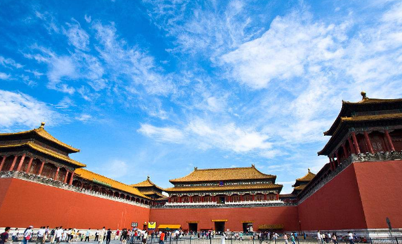 股票北京文化000802：連續(xù)漲停走勢(shì)解讀