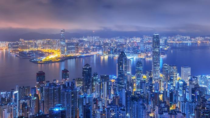 廣深港高鐵正式啟用，粵港澳大灣區主題再迎催