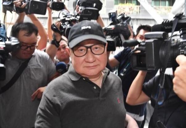 臺灣百億富豪孫道存去世：商業帝國“風流”記