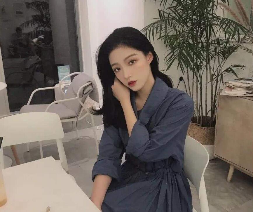 思聰前女友，為何要逃稅？