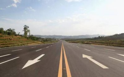 28省取消二級公路收費  一級公路和高速公路收費的取消還會遠嗎?