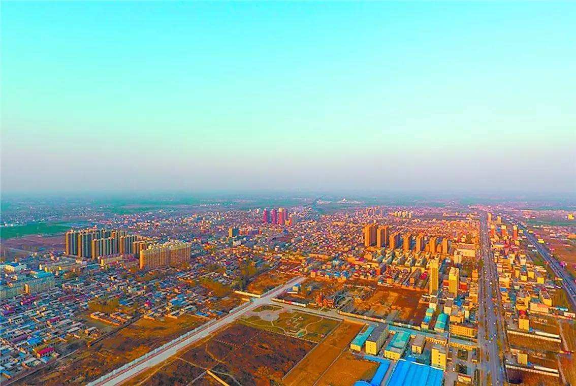 <b>王石：天津?qū)?huì)受益于雄安新區(qū)的建設(shè)</b>