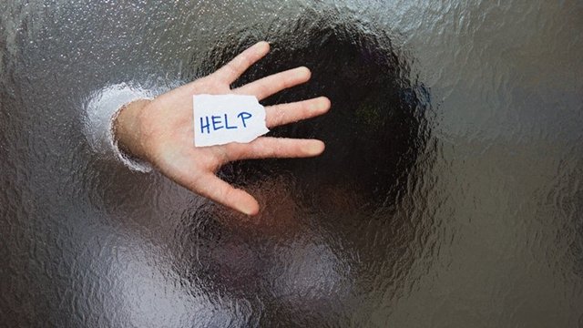 <b>虐童案層出不窮，是什么扭曲了那些幼教的人性？</b>