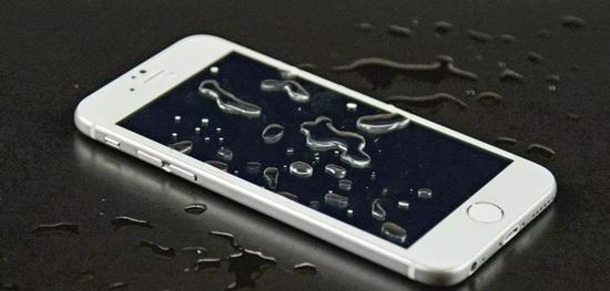 蘋果運營商打出“王炸”：iPhone買一送一！能挽回果粉的心嗎？