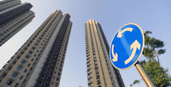 新三板財經(jīng)：房企融資難度加大 赴A股IPO仍排隊待審