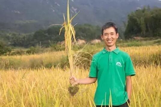 大學生創業：小米粥賣出300萬 武漢大學生創業上央視獲投資