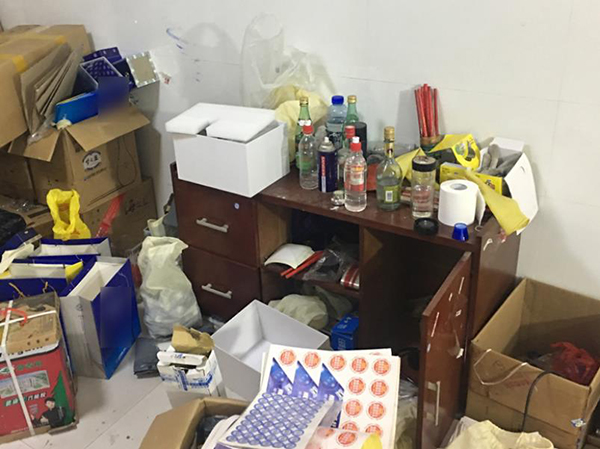 創業資訊：高檔酒瓶裝廉價酒 團伙制假利潤達40倍