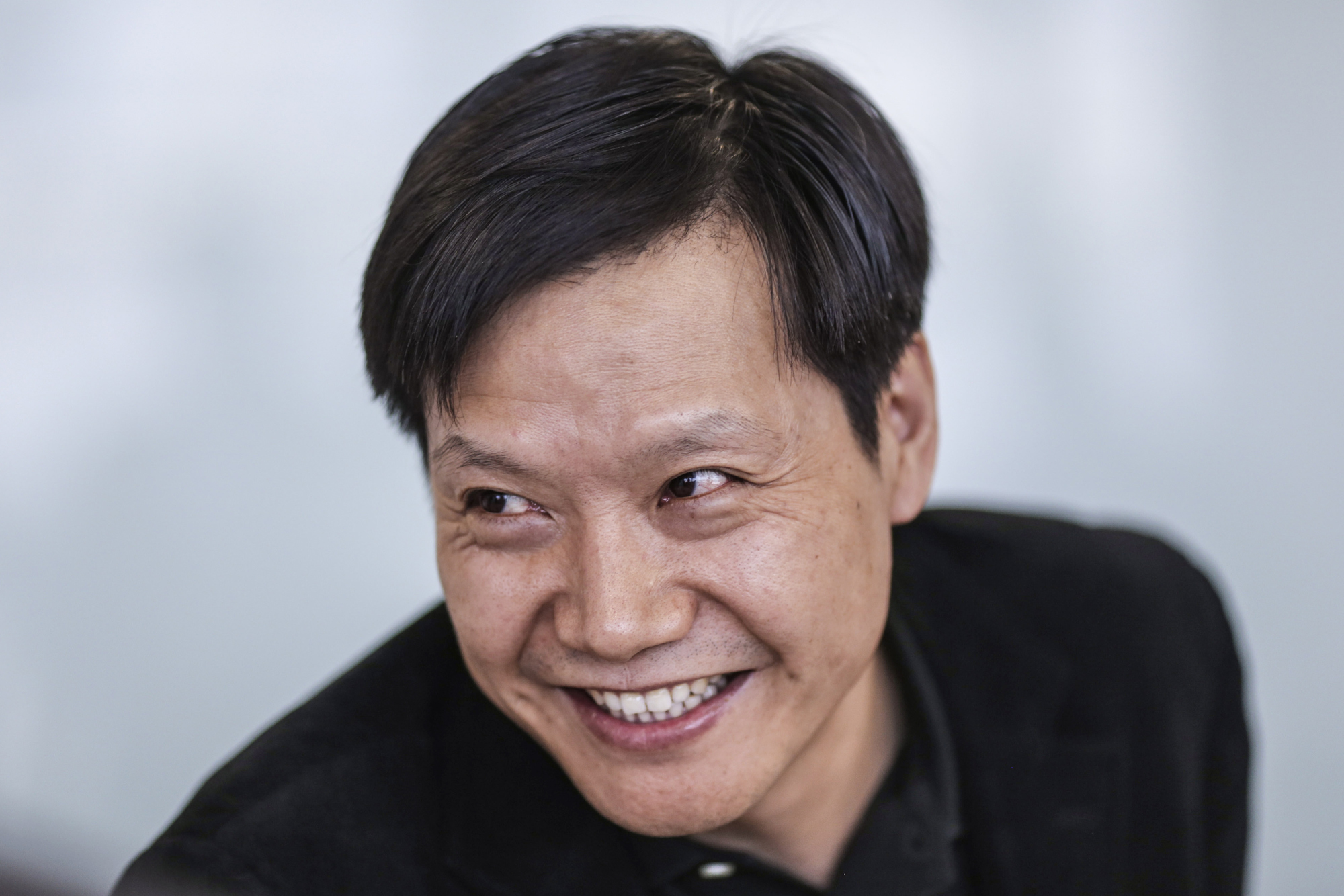 小米高級副總：雷軍每天晚飯十一二點，凌晨一兩點下班