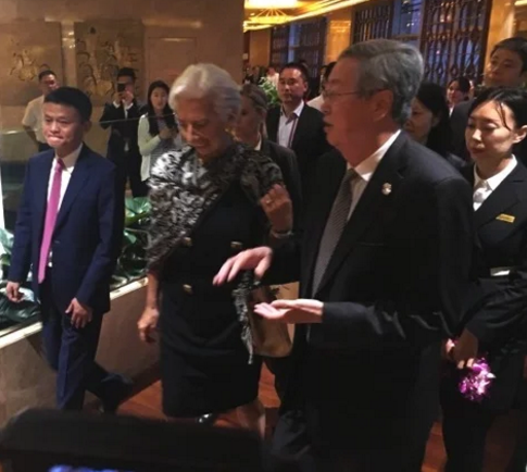 <b>屬于馬云的博鰲晚宴  再現(xiàn)奢華朋友圈！</b>