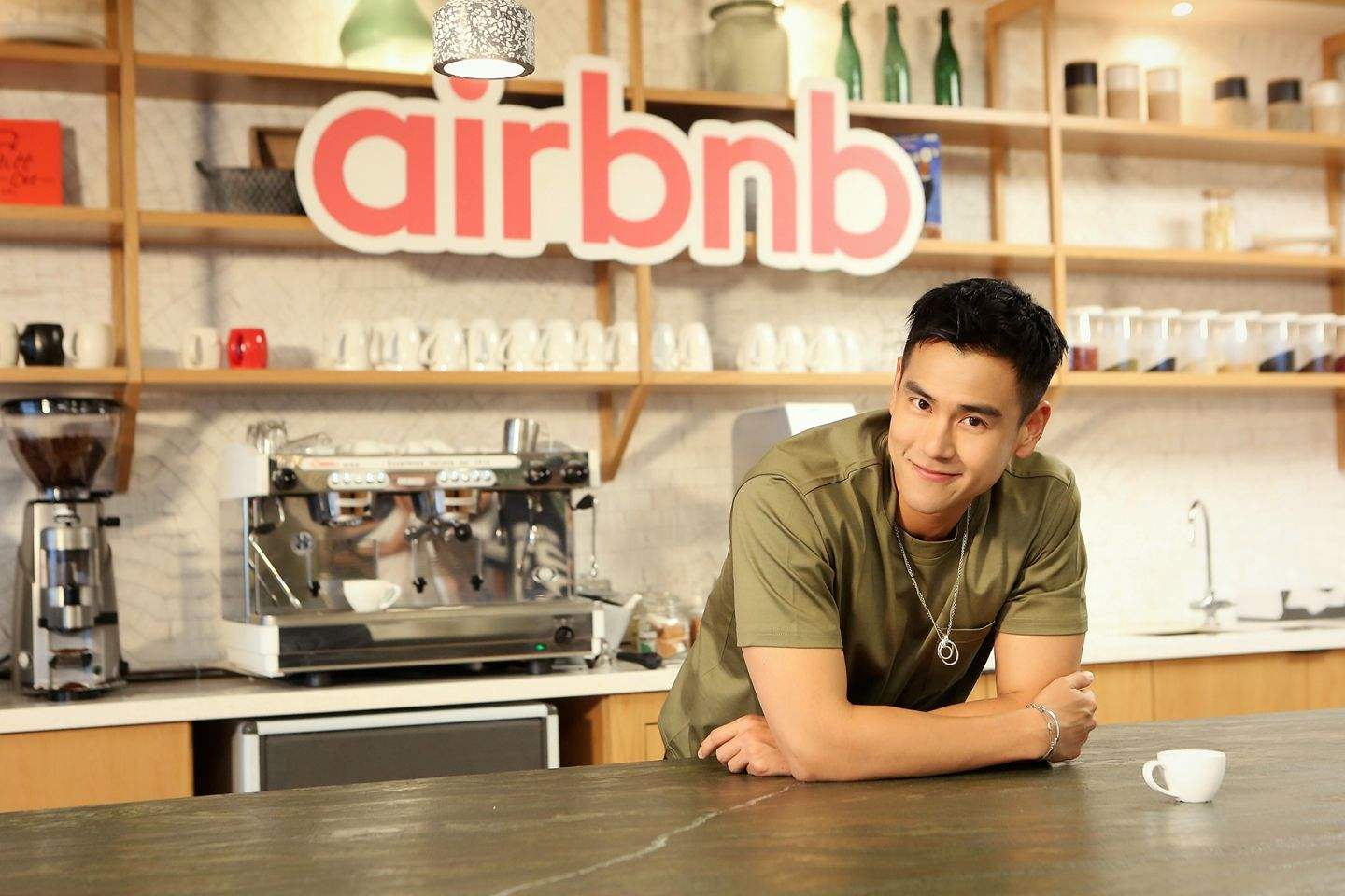 股票|Airbnb CEO：我們做的不是房屋租賃，而是體驗