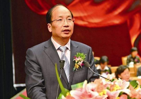 滿面春光的易會滿 會給A股帶來什么？