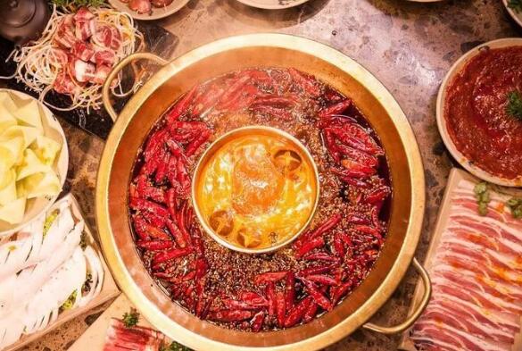 最新財經新聞：成都“猛虎”不圍城