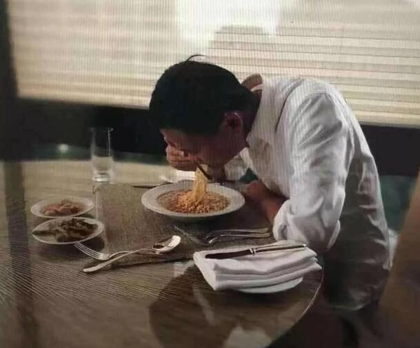 財經365視界：年輕人不吃外賣改吃泡面了？