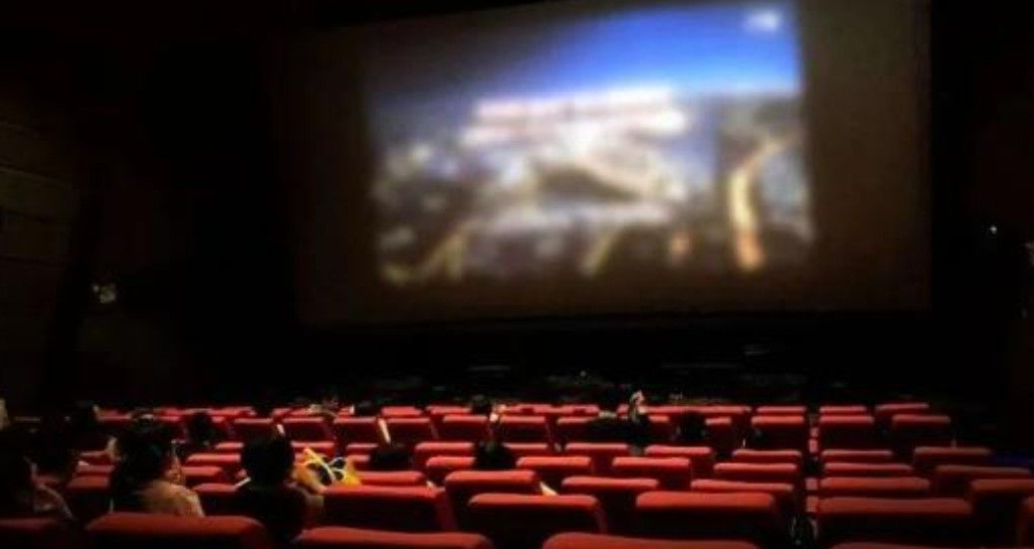 中秋檔電影票房創四年新低 內地電影國慶檔票房突破