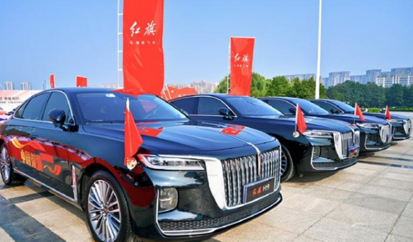 王健林稱萬達高管全部換乘紅旗汽車：“中國紅”來了！