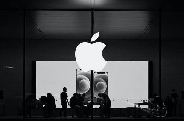 iPhone15或將全部搭載蘋果自研芯片