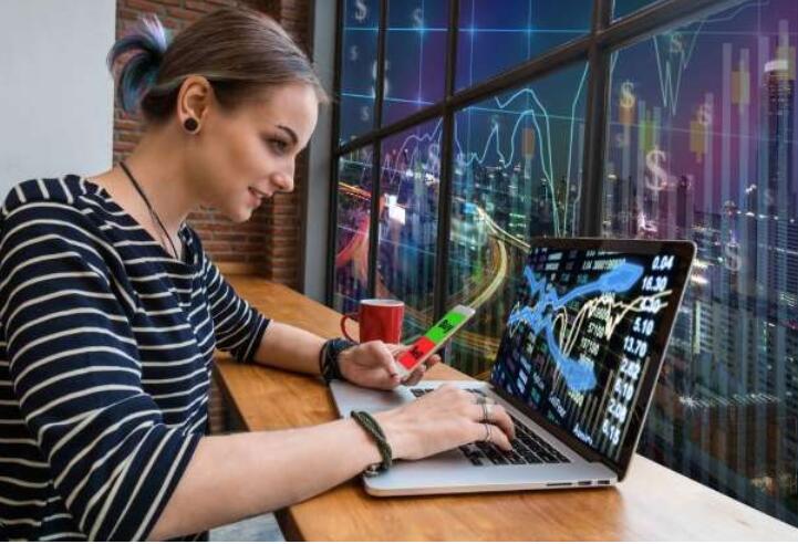 美聯儲奏響最強“鷹”：道指暴跌1000點 