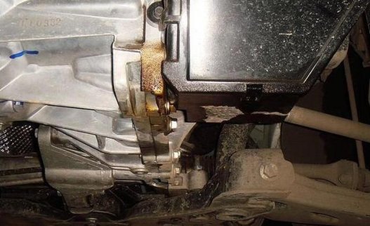 移動馬桶+爛車王+斷軸虎助攻 福特4月份又刷投訴