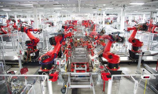 特斯拉汽車工廠加班頻繁
