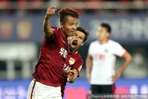 華夏新星首秀便進(jìn)球 黃政宇長期霸榜首