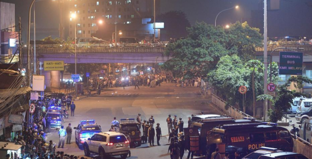 印尼雅加達一公交站遭連環爆炸襲擊 致多人傷亡
