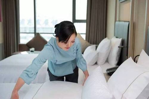 據國家統計局網站消息，5月份，中國非制造業商務活動指數為54.5%，比上月上升0.5個百分點，高于去年同期1.4個百分點，非制造業繼續保持較快的發展勢頭，增速有所加快。