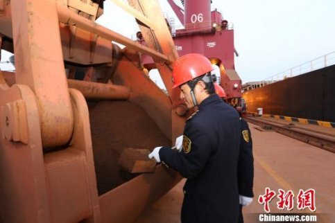數據顯示：浙江舟山口岸進口鐵礦1900余萬噸 創歷史新高