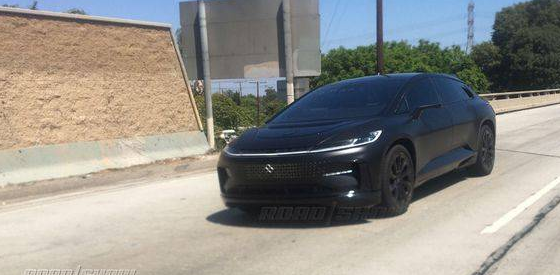 快訊：法拉第未來FF91道路駕駛畫面曝光！