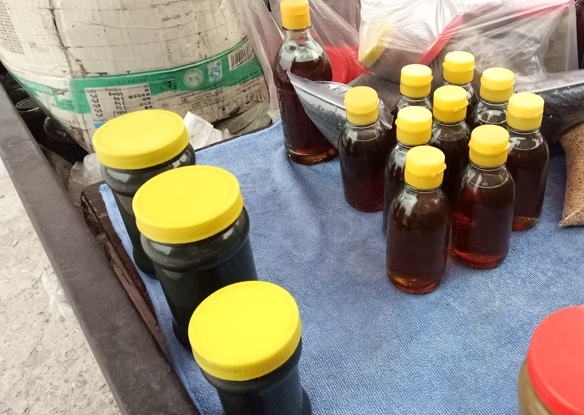 創業資訊：開三輪做芝麻醬，80后大哥創業5年，生意火爆！