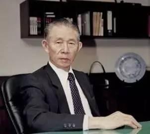 創(chuàng)業(yè)資訊 屢敗屢戰(zhàn)創(chuàng)“王品”，海底撈張勇都甘拜下風