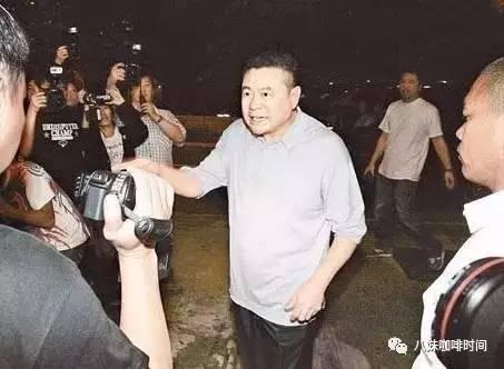 共享老公十多年換400億禮物 這樣的人生真的值得嗎？