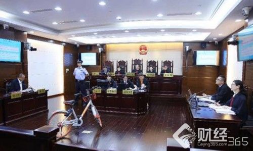 創(chuàng)業(yè)早報(bào)：中國(guó)9月底關(guān)停比特幣交易 上海將試點(diǎn)刷臉取快遞