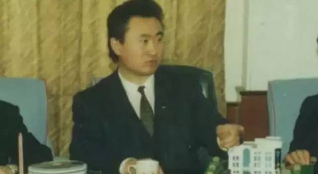 創業資訊：大佬們創業都這么“慘” 你還有什么挺不過去！