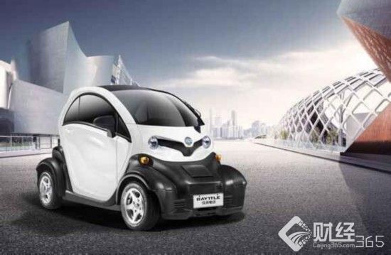 行業巨頭競賽式開發電動車 電動汽車時代悄然來臨！