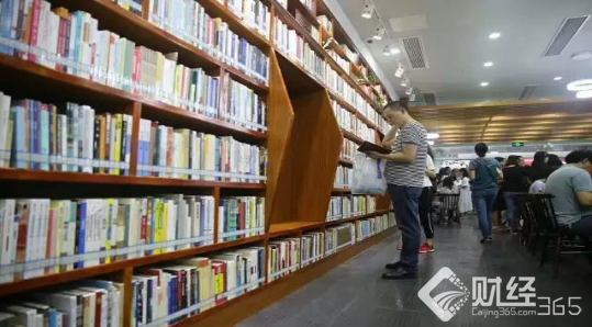 創業資訊|共享書屋VS自助圖書館 總有一個勾起你讀書的興趣！