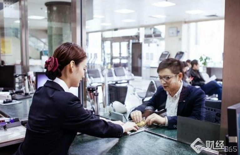 財政部：標普調降中國評級是對中國經濟的誤讀