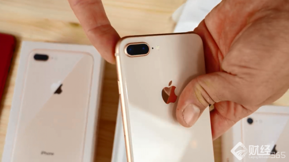 <b>iPhone 8&8 Plus：第一代iPhone的“終結者”</b>