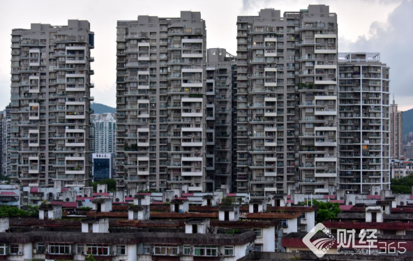 10月1日消息，新華社發(fā)聲：抓住樓市轉(zhuǎn)穩(wěn)時(shí)機(jī)推進(jìn)房地產(chǎn)長(zhǎng)效機(jī)制建設(shè)。