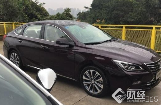這輛國產(chǎn)車太牛了！你能認(rèn)出來是哪款汽車嗎？